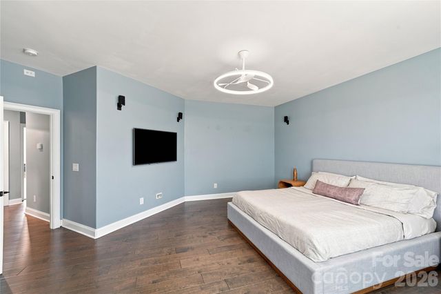 8007 Glen Abbey Circle, Stanley, NC 28164