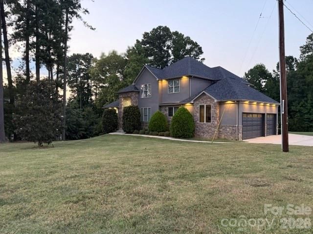 8007 Glen Abbey Circle, Stanley, NC 28164