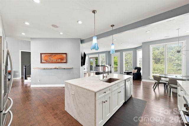 8007 Glen Abbey Circle, Stanley, NC 28164