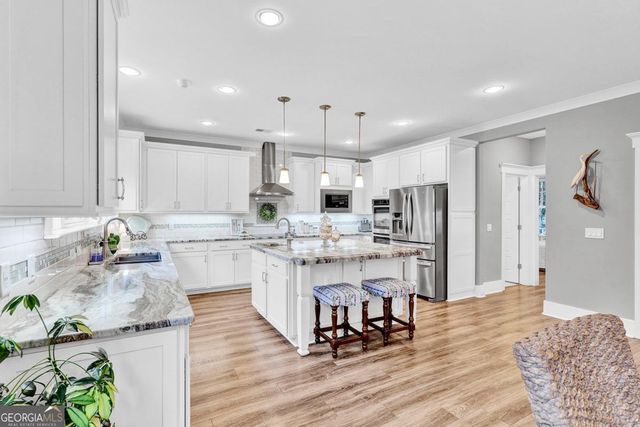 14 Dockside Drive, Savannah, GA 31410