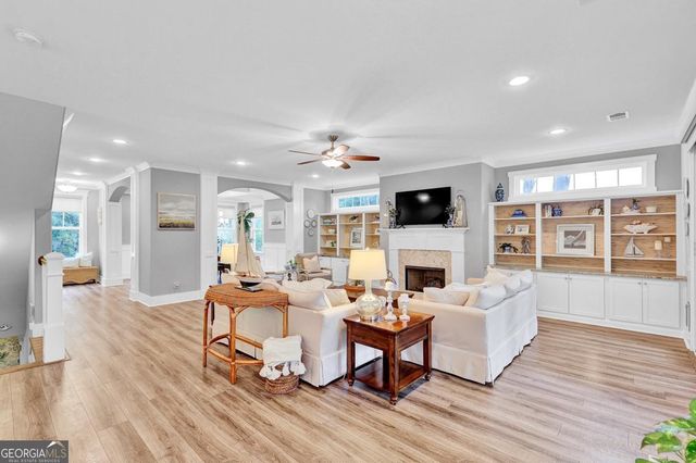 14 Dockside Drive, Savannah, GA 31410