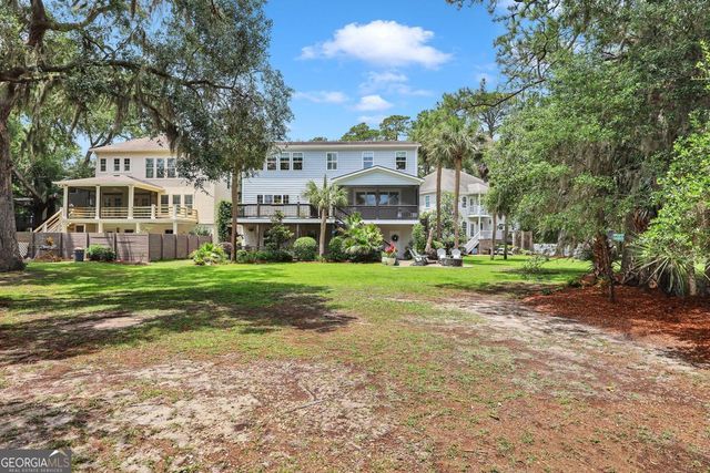 14 Dockside Drive, Savannah, GA 31410