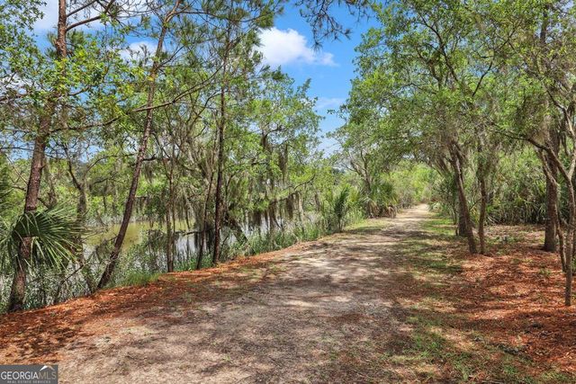 14 Dockside Drive, Savannah, GA 31410