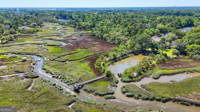 14 Dockside Drive, Savannah, GA 31410