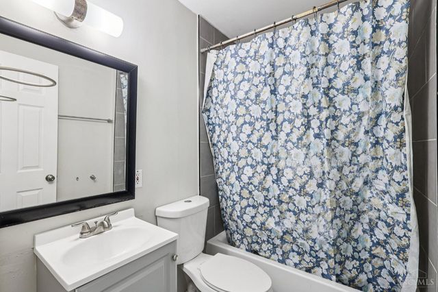 1477 Kelvin Court, Forest Park, OH 45240