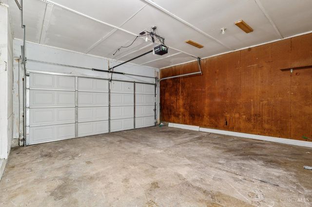 1477 Kelvin Court, Forest Park, OH 45240