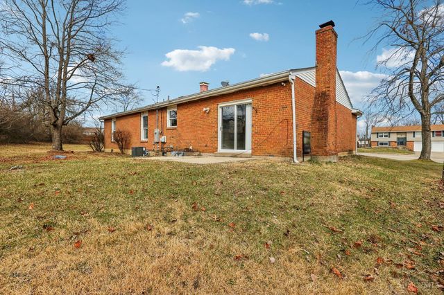 1477 Kelvin Court, Forest Park, OH 45240