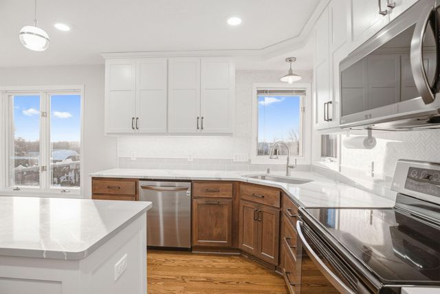 4081 Northview Terrace, Eagan, MN 55123