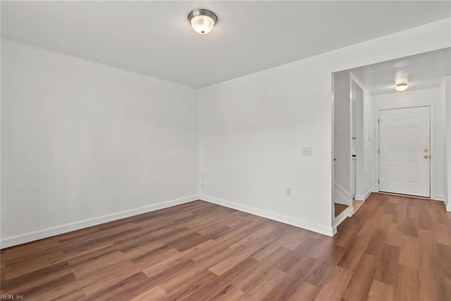 903R Sherman LN, Norfolk, VA 23523