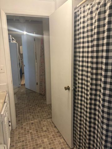 1847 Sinking Creek Road, London, KY 40741