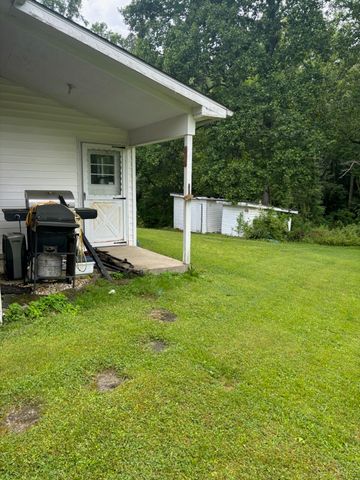 1847 Sinking Creek Road, London, KY 40741