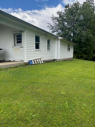 1847 Sinking Creek Road, London, KY 40741