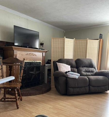 1847 Sinking Creek Road, London, KY 40741