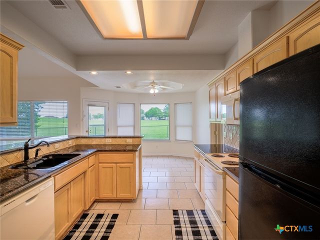 408 Spyglass Street, Marble Falls, TX 78654