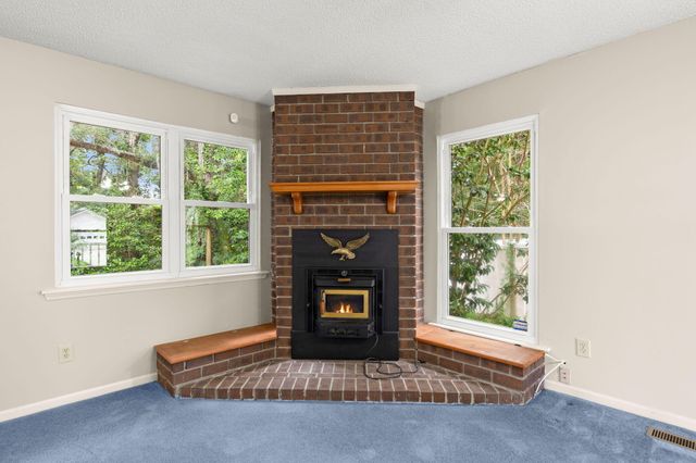 14 Manor Boulevard, Hanahan, SC 29410