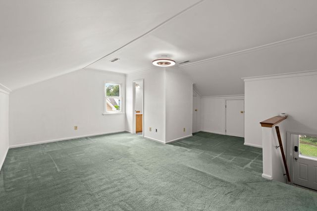 14 Manor Boulevard, Hanahan, SC 29410