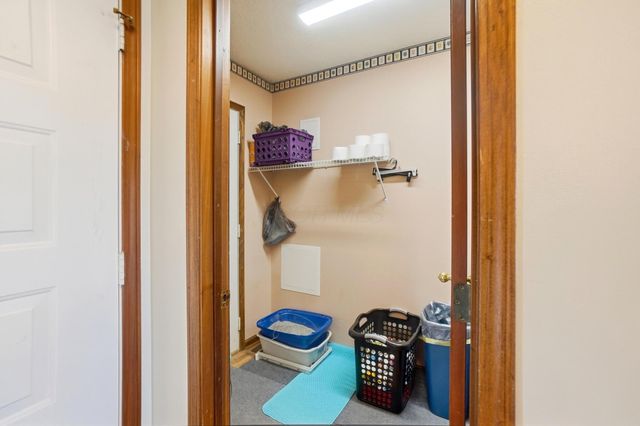 293 Mae Street, Logan, OH 43138