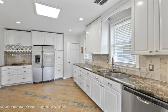 8 Arthur Avenue, Long Branch, NJ 07740