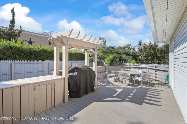 8 Arthur Avenue, Long Branch, NJ 07740