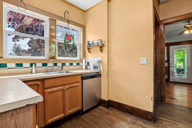 422 Pine Street, Belding, MI 48809