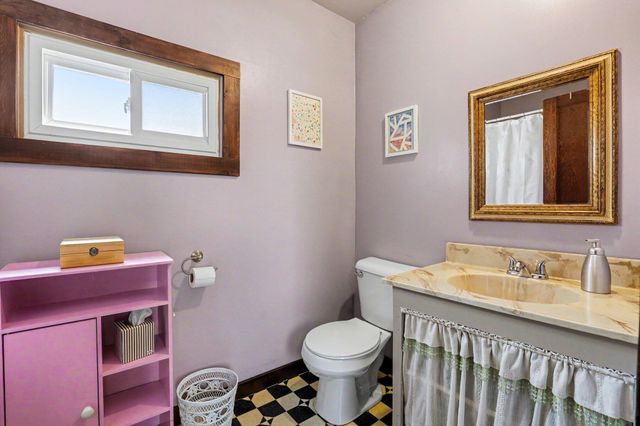 422 Pine Street, Belding, MI 48809