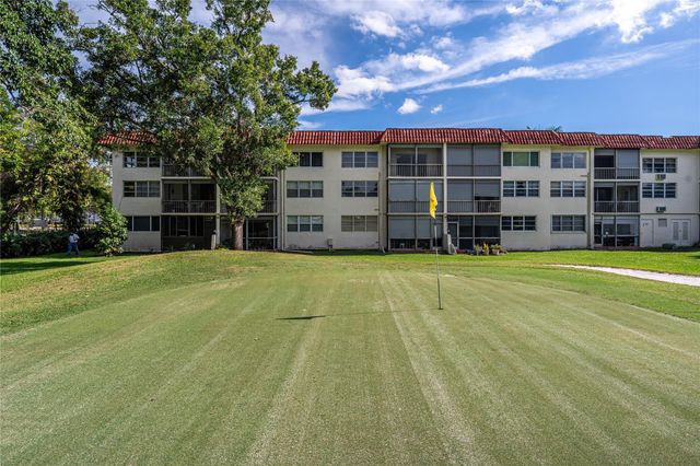 8901 S Hollybrook Blvd 201, Pembroke Pines, FL 33025