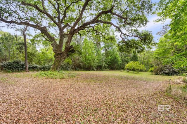 4055 RIVIERE DU CHIEN Road, Mobile, AL 36693