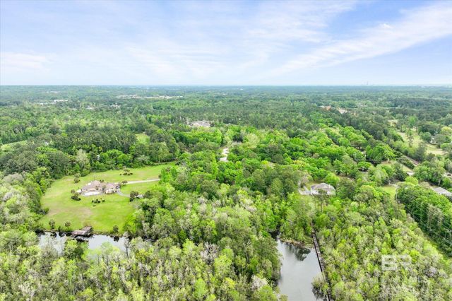 4055 RIVIERE DU CHIEN Road, Mobile, AL 36693