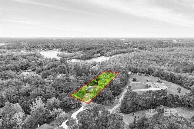 4055 RIVIERE DU CHIEN Road, Mobile, AL 36693
