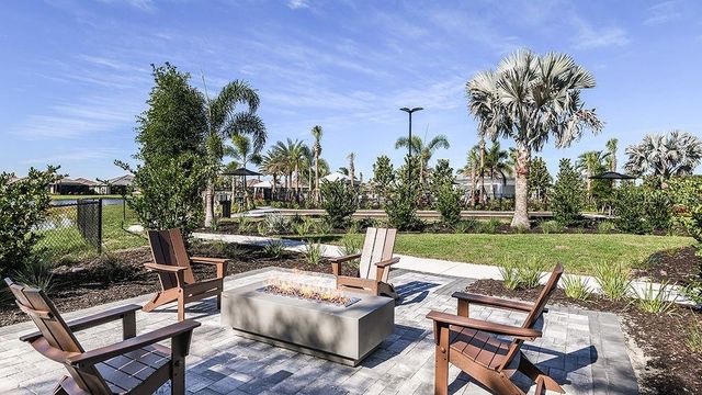 7427 MOONBEAM AVENUE, Sarasota, FL 34241