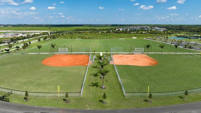 7427 MOONBEAM AVENUE, Sarasota, FL 34241