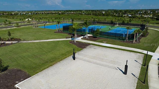 7427 MOONBEAM AVENUE, Sarasota, FL 34241