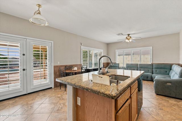 6619 W EL CORTEZ Place, Phoenix, AZ 85083
