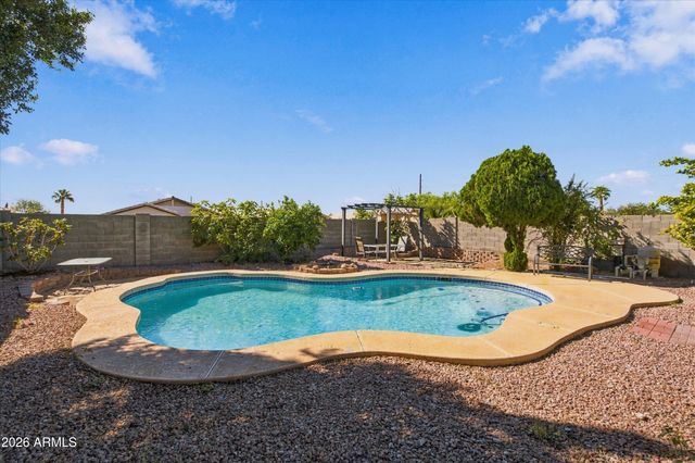 6619 W EL CORTEZ Place, Phoenix, AZ 85083