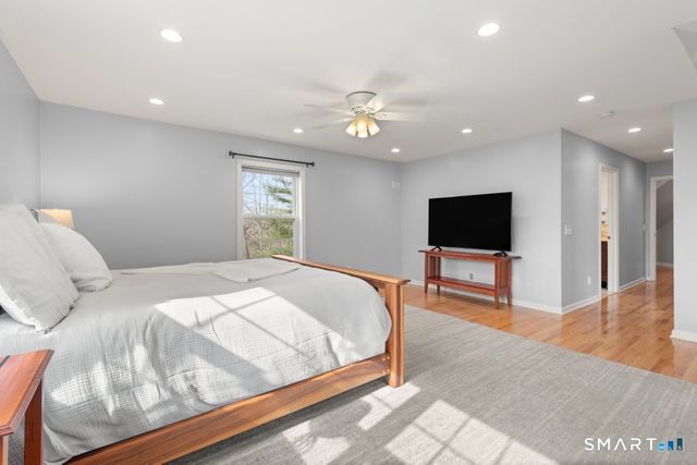 35 Archer Lane, Stamford, CT 06905