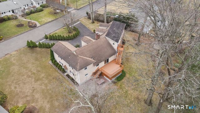 35 Archer Lane, Stamford, CT 06905