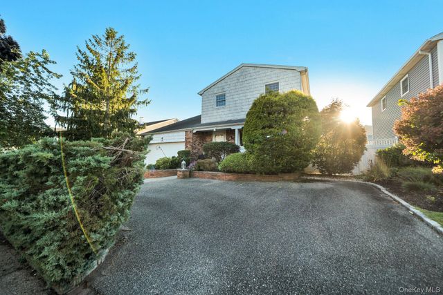 3054 Timothy Road, Bellmore, NY 11710