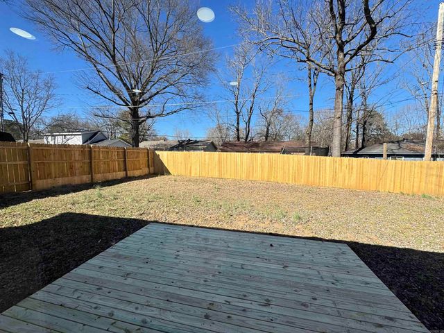 1305 Ray Road, Jacksonville, AR 72076