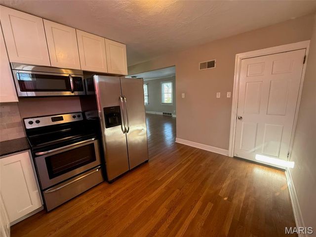 3708 Killarney Court, St John, MO 63114