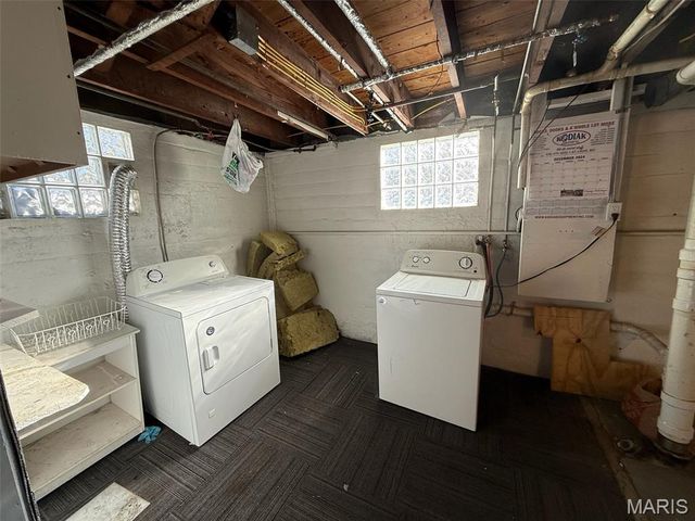 3708 Killarney Court, St John, MO 63114