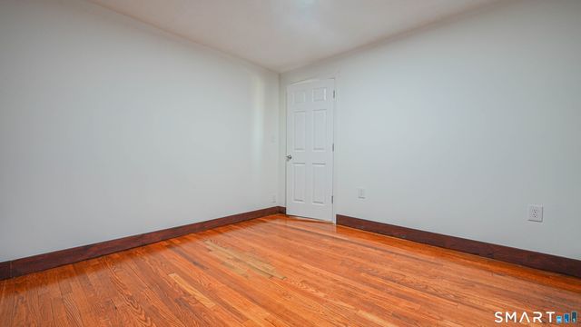 25 Richards Street, West Haven, CT 06516