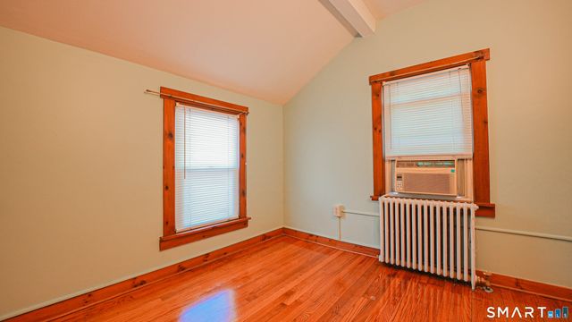 25 Richards Street, West Haven, CT 06516
