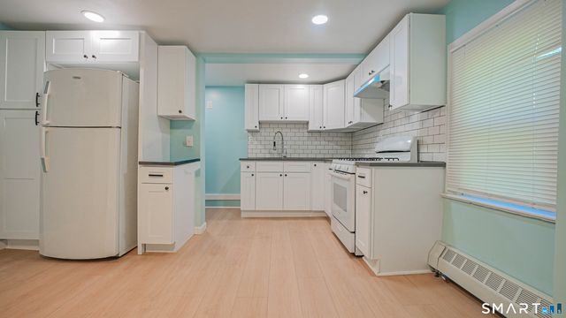 25 Richards Street, West Haven, CT 06516
