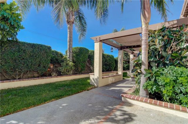 9772 Kite Drive, Huntington Beach, CA 92646