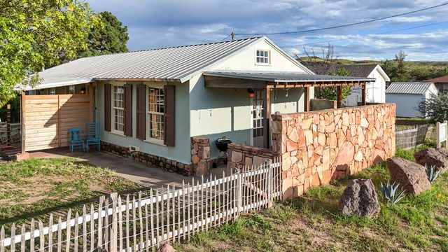 308 Webster, Fort Davis, TX 79734