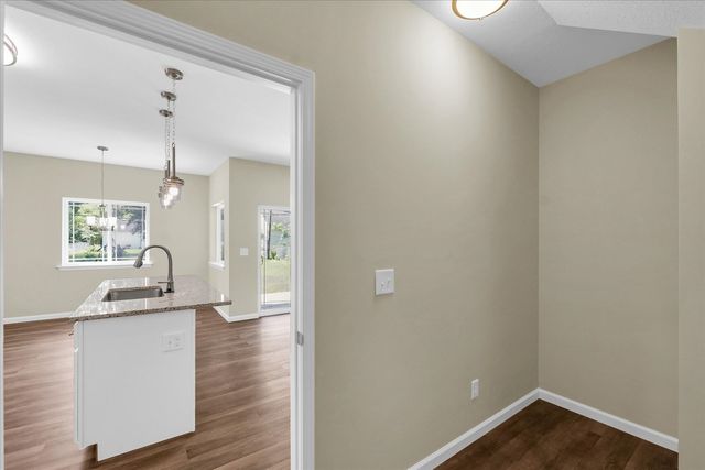 5 Montclair Road A, Urbana, IL 61801