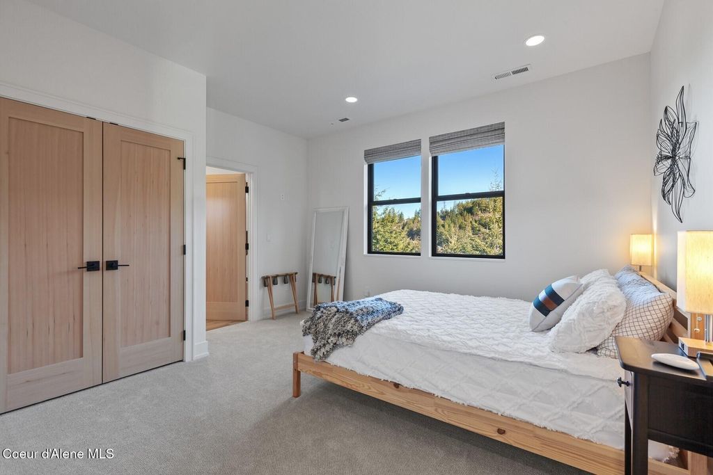 12548 W Vatland Drive, Post Falls, ID 83854 photo 21