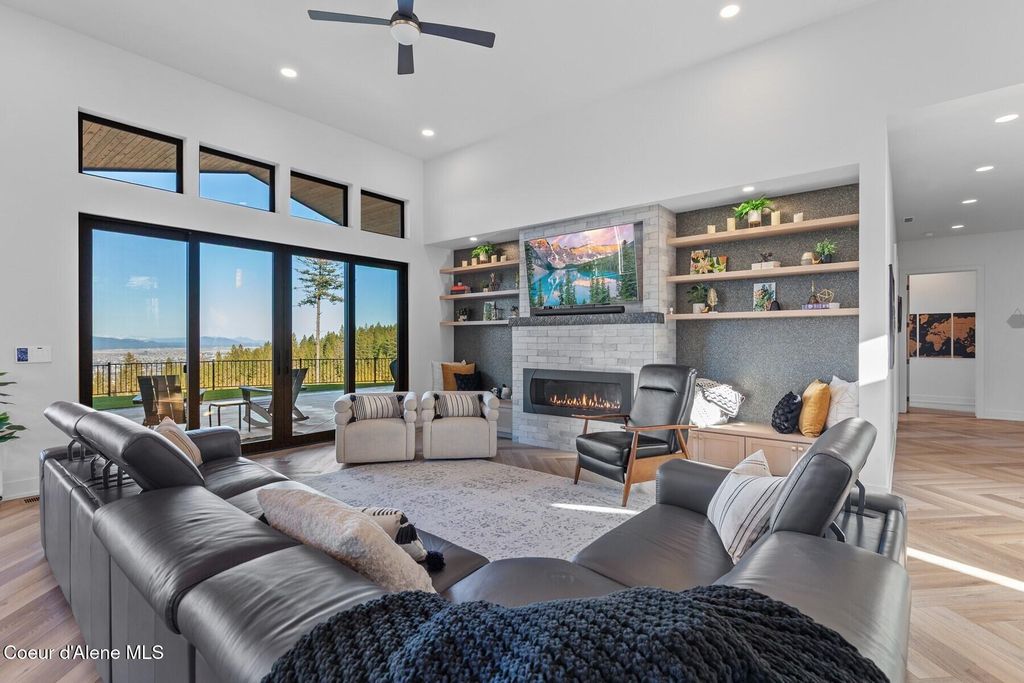 12548 W Vatland Drive, Post Falls, ID 83854 photo 3