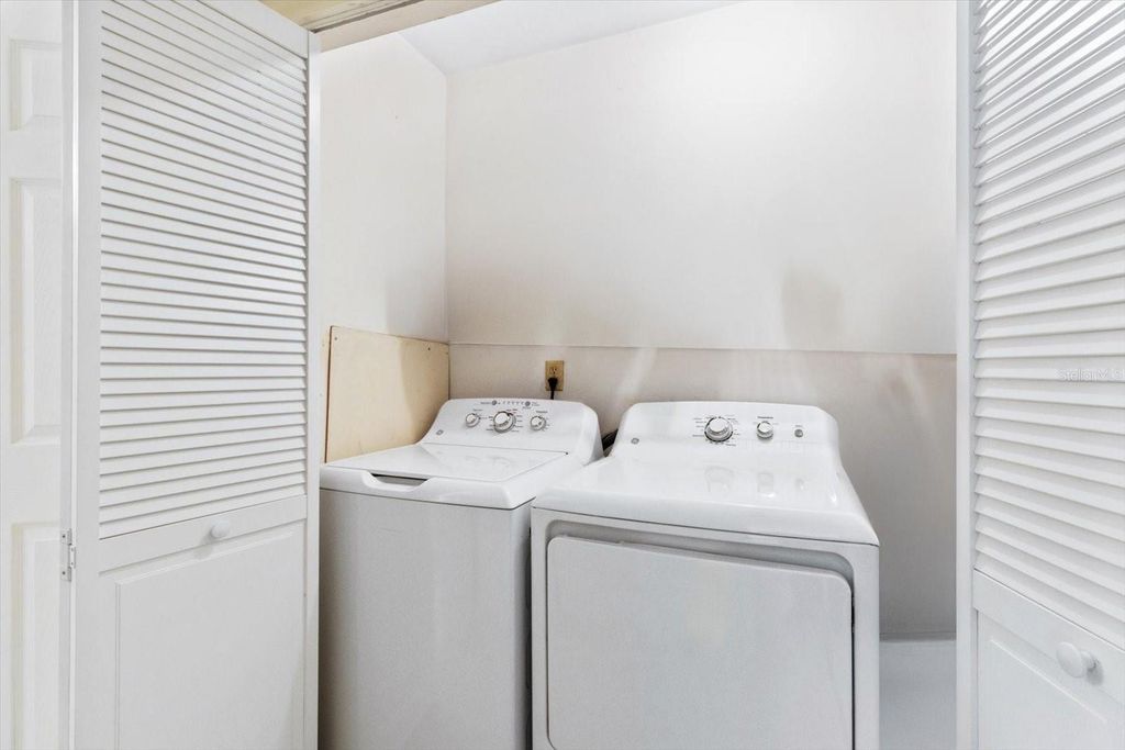 Image 28 of property listing at 1637 SE PARADISE CIRCLE W 101, Crystal River, FL 34429