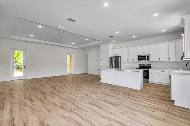 12423 SW 45 STREET, Ocala, FL 34481